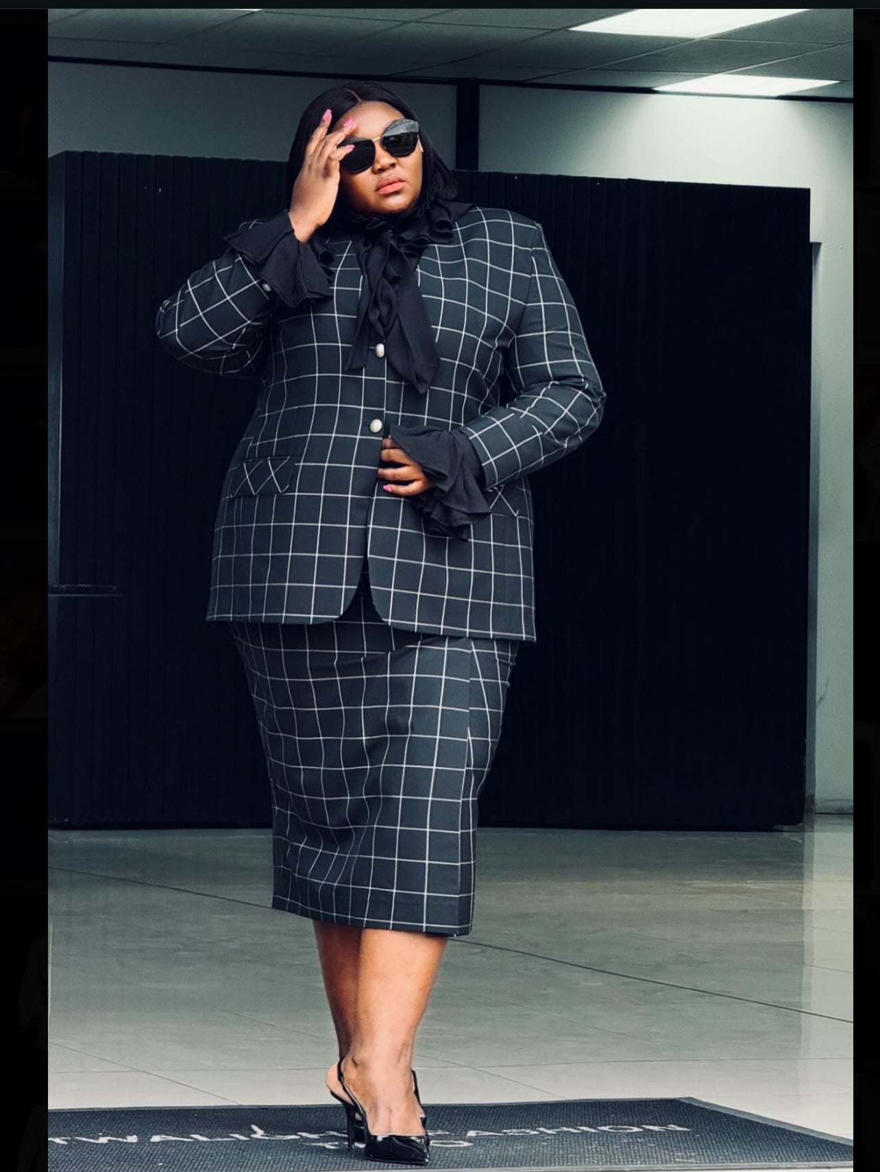Lizwe suit