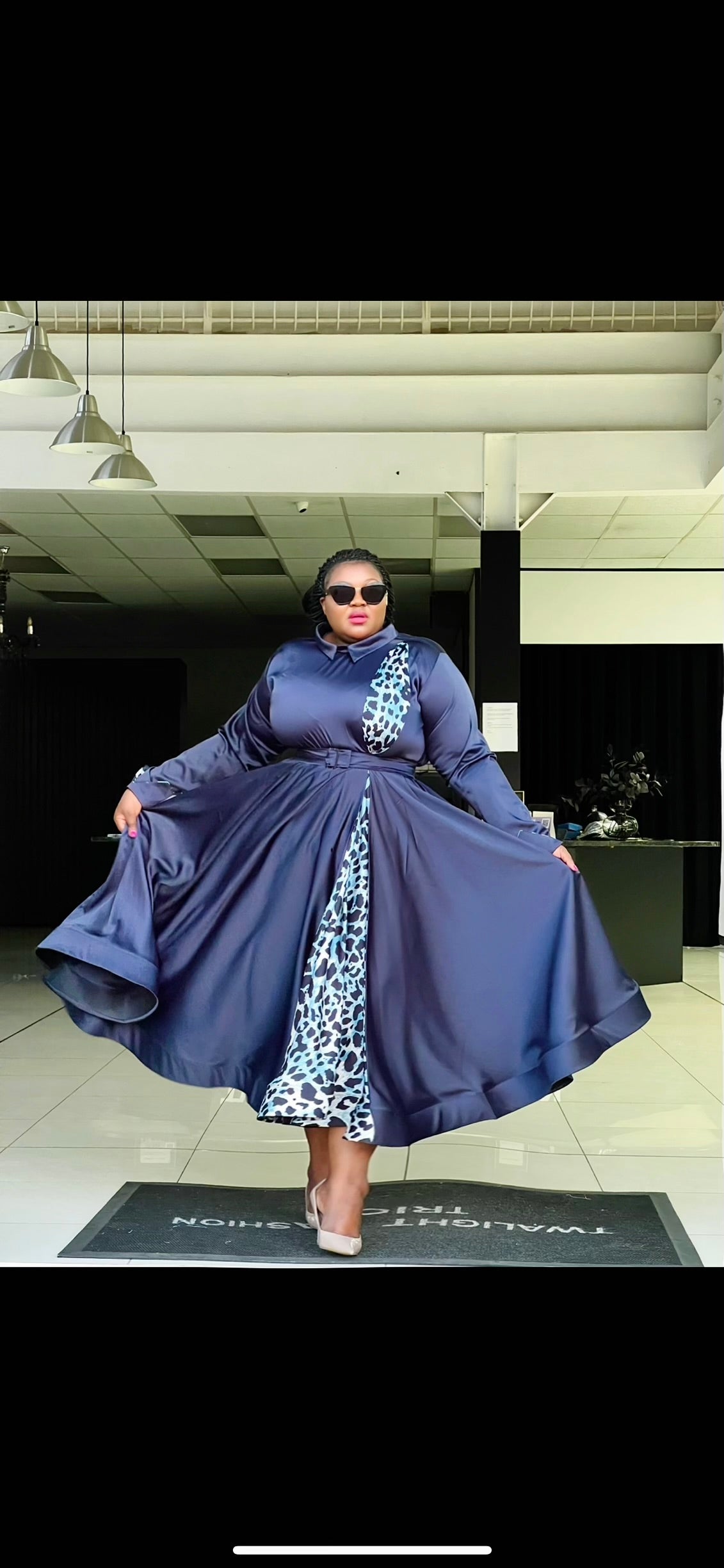 Leo dress