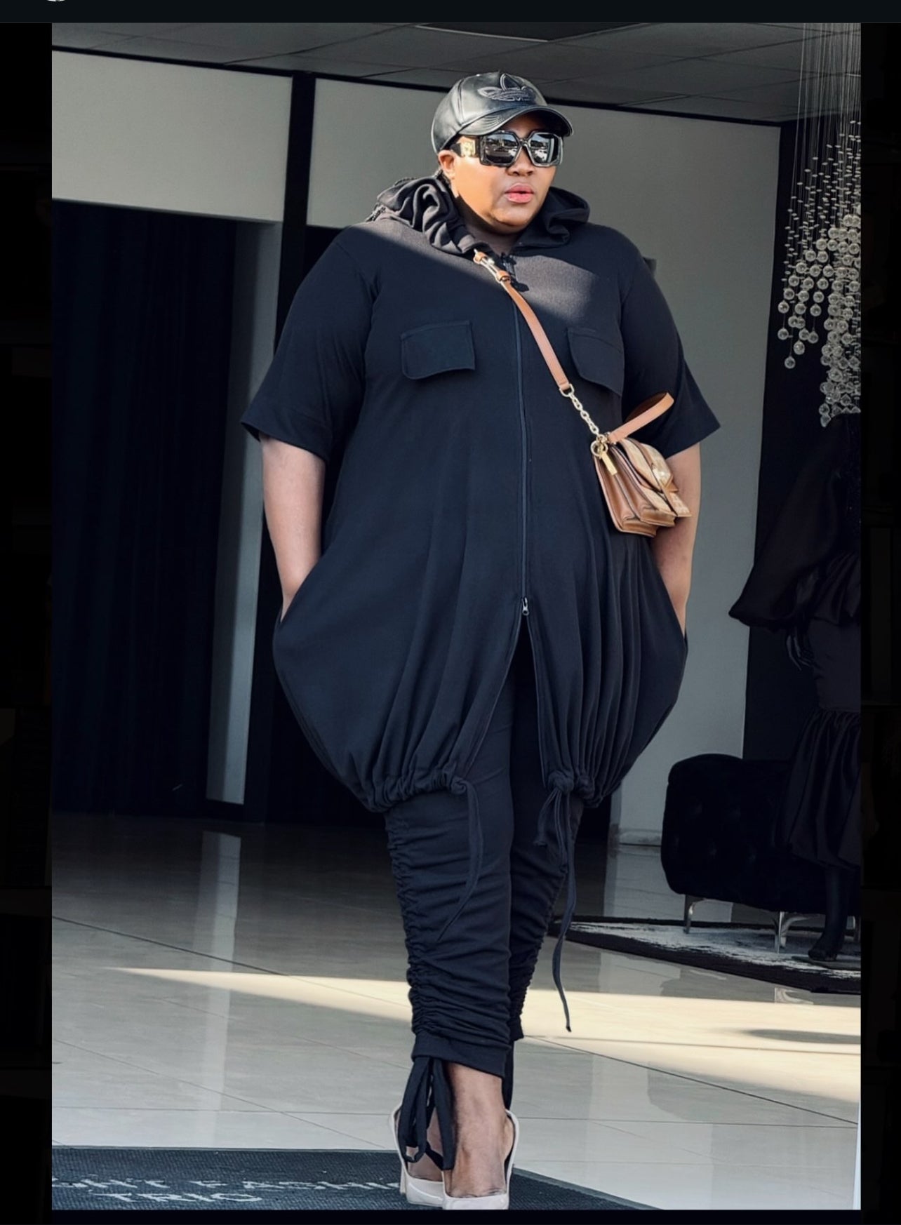 Hlelo
