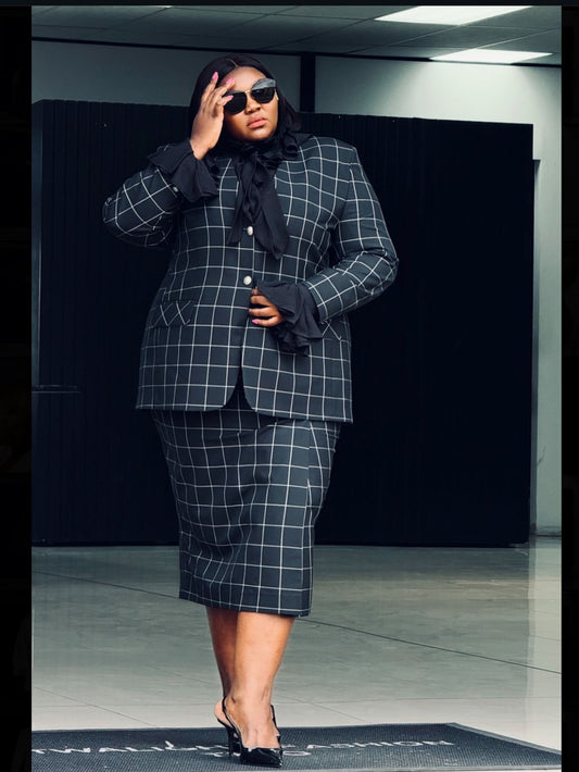Lizwe suit